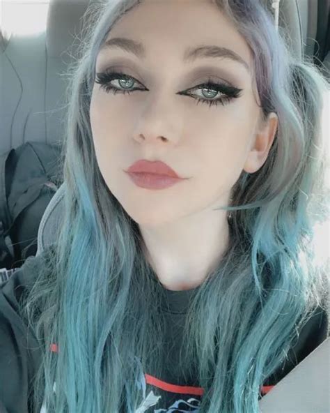 minx youtube age|JustaMinx Bio, YouTuber, Age, Height, Boyfriend, Family, Net Worth